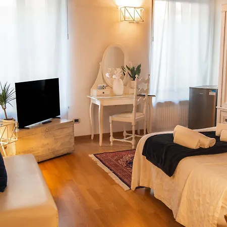 Pietra Di Residenza 4* ורונה