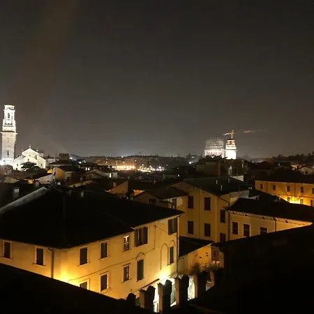 Bed & Breakfast Pietra Di Residenza *