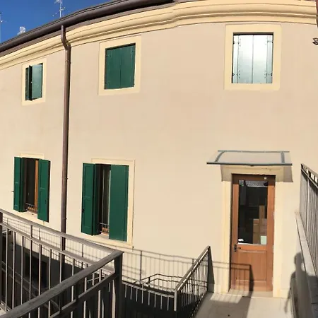 Pietra Di Residenza Bed & Breakfast