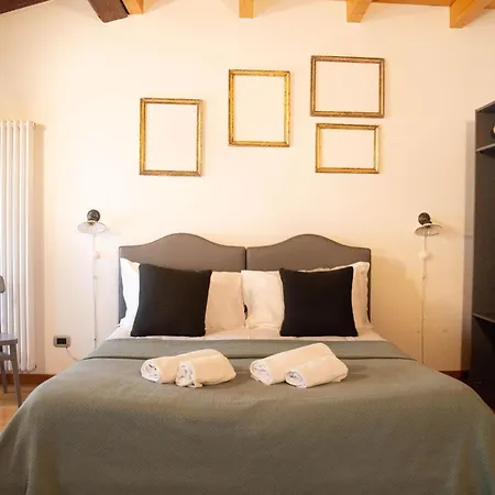 Pietra Di Residenza Couette-café