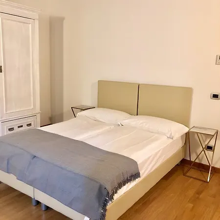 Pietra Di Residenza Couette-café 4*