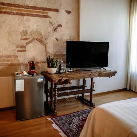 Pietra Di Residenza Frühstückspension 4*